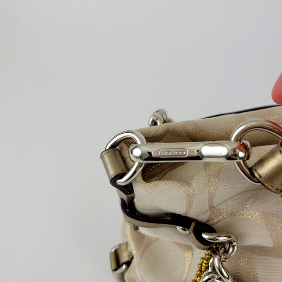Coach Signature Gold Beige Handbag Shoulder Bag - Picture 13 of 13